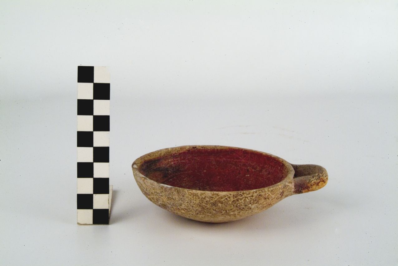 COPPETTA MONOANSATA - produzione apula (sec. IV a.C)