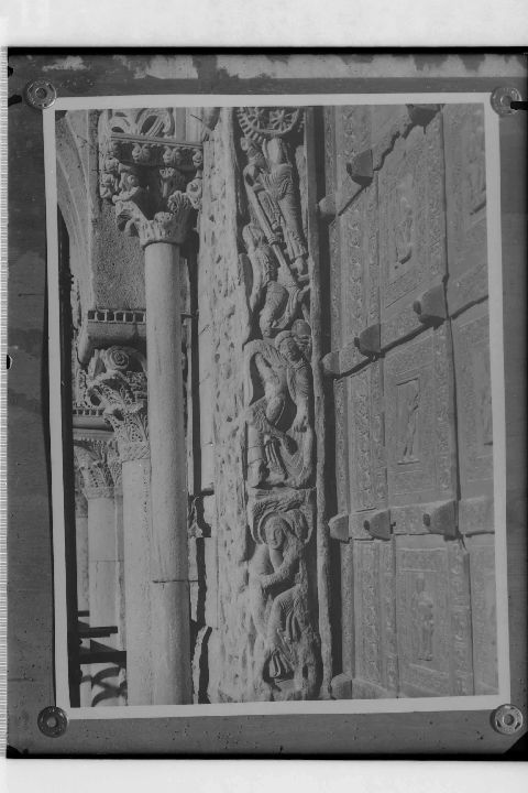 Trani (Ba), cattedrale (negativo) di Anonimo (XX)