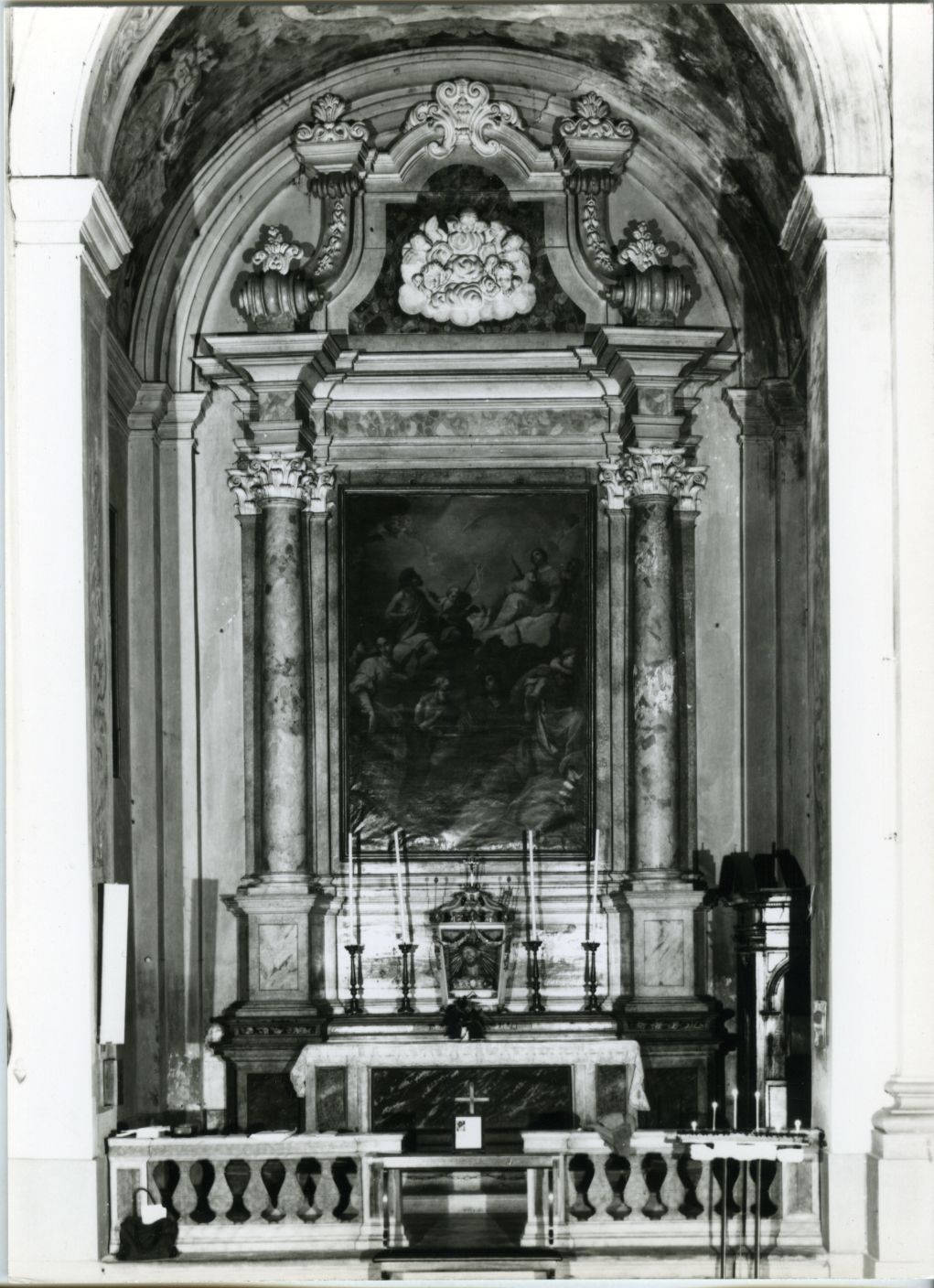 altare - bottega ferrarese (sec. XVIII)