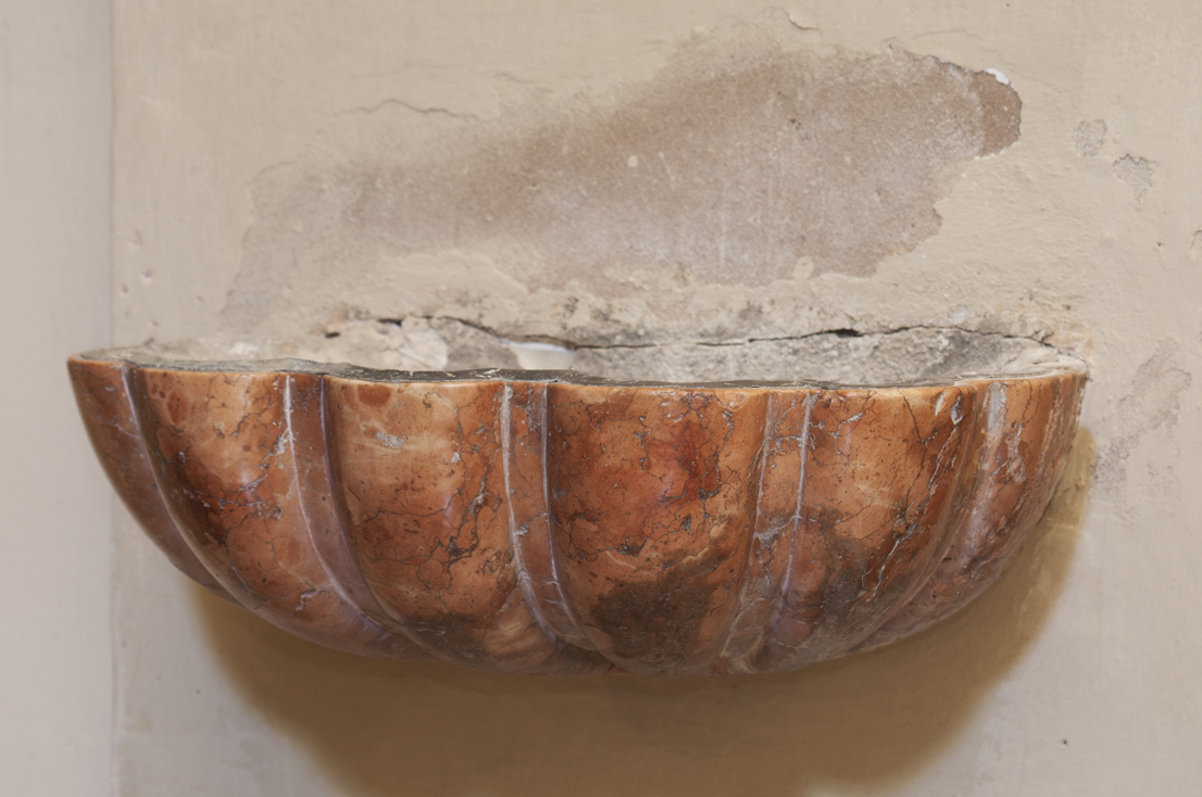 acquasantiera - bottega romagnola (fine/ inizio secc. XIX/ XX)