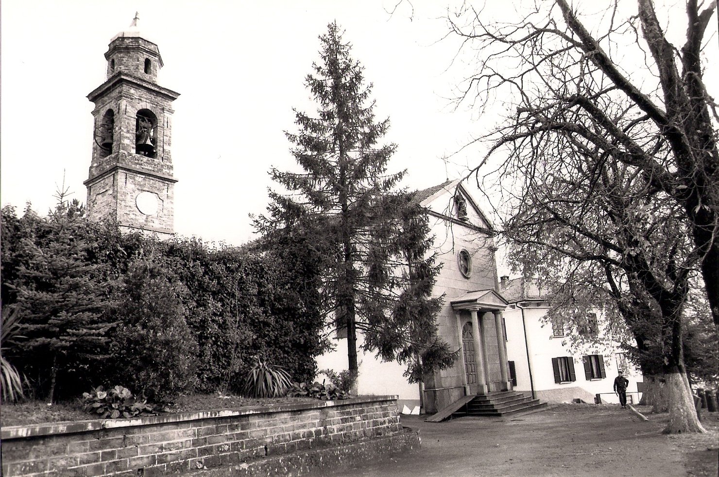 Chiesa di S. Bartolomeo con canonica e cimitero (chiesa) - Compiano (PR) 