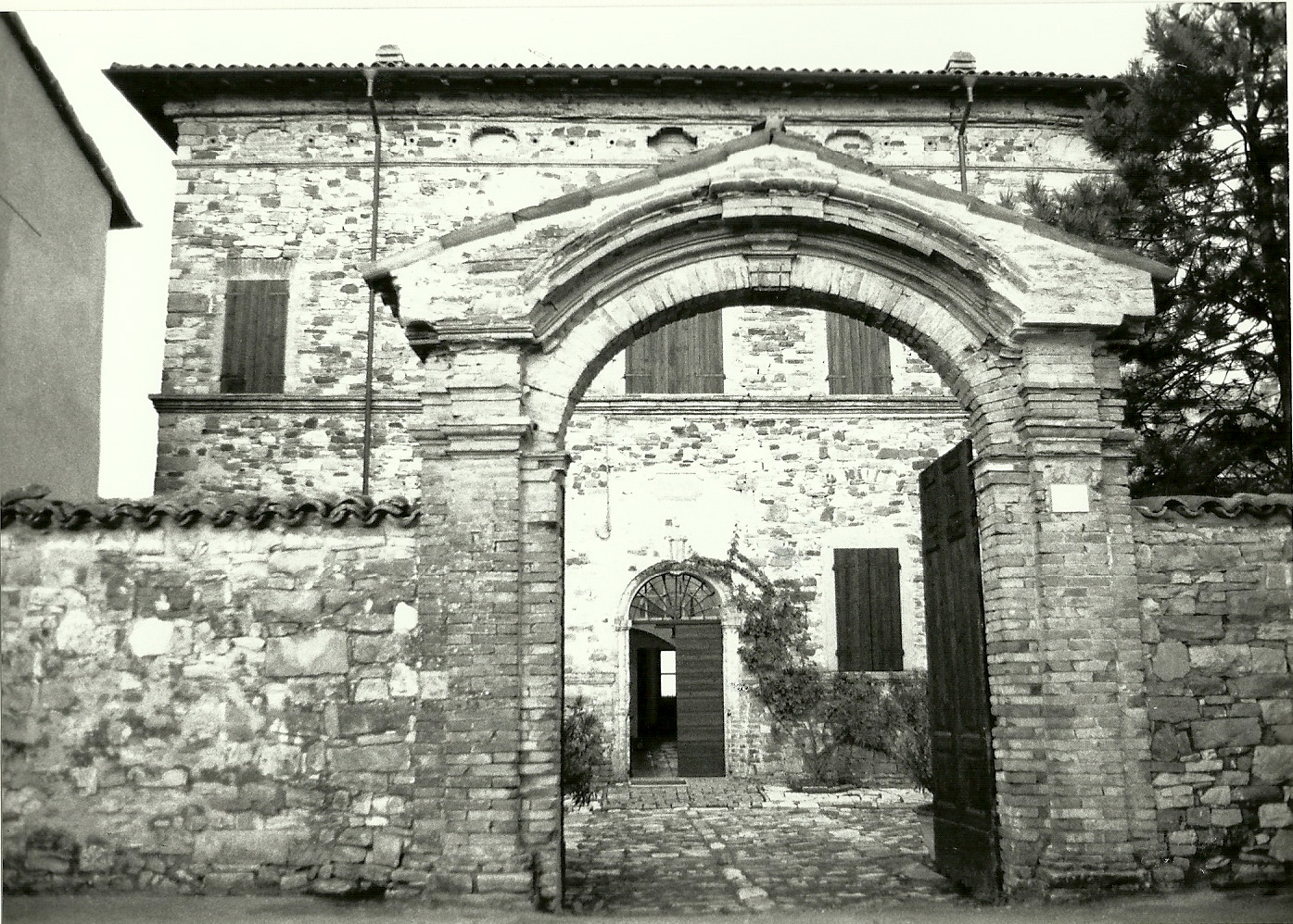 Palazzo ex Tarasconi, oggi Canali (palazzo) - Langhirano (PR) 