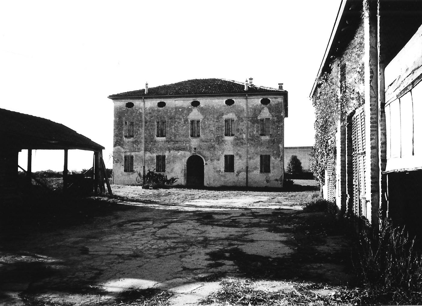 Casa di via Chiarenzana 9 (casa, padronale) - Zibello (PR) 