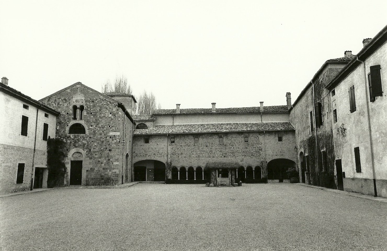 Tenuta di Santa Felicola detta Santa Felicola (monastero) - Montechiarugolo (PR) 