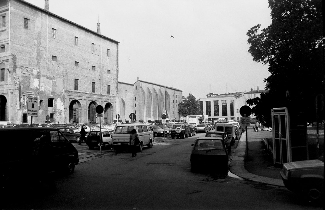 Piazzale della Pace (piazza) - Parma (PR) 