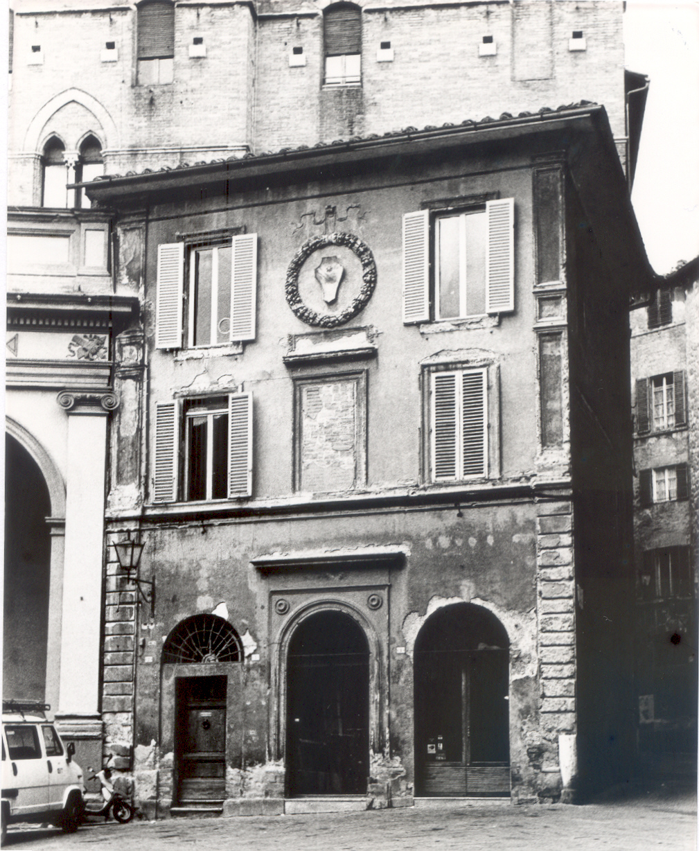 Palazzo della Loggia di Piazza Indipendenza (palazzo) - Siena (SI) 