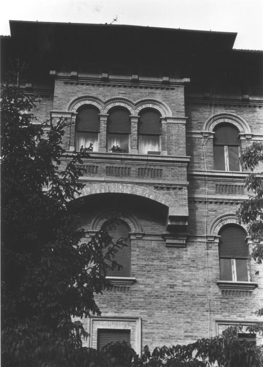 CASE POPOLARI (ex I.A.C.P.) (casa, casa a blocco) - Siena (SI)  (XX, primo quarto)