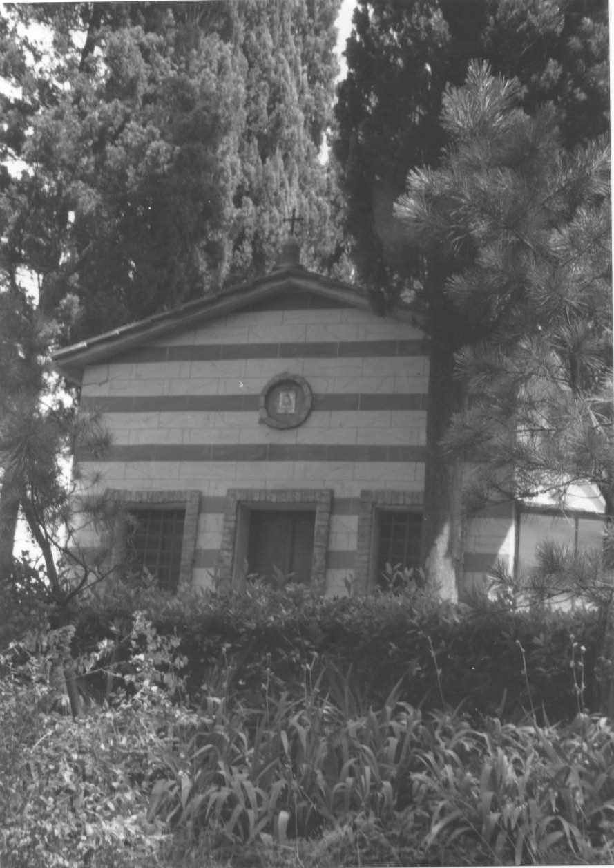 CAPPELLA DI VILLA SANTA CHIARA (cappella, gentilizia) - Siena (SI)  (XIX; XX)