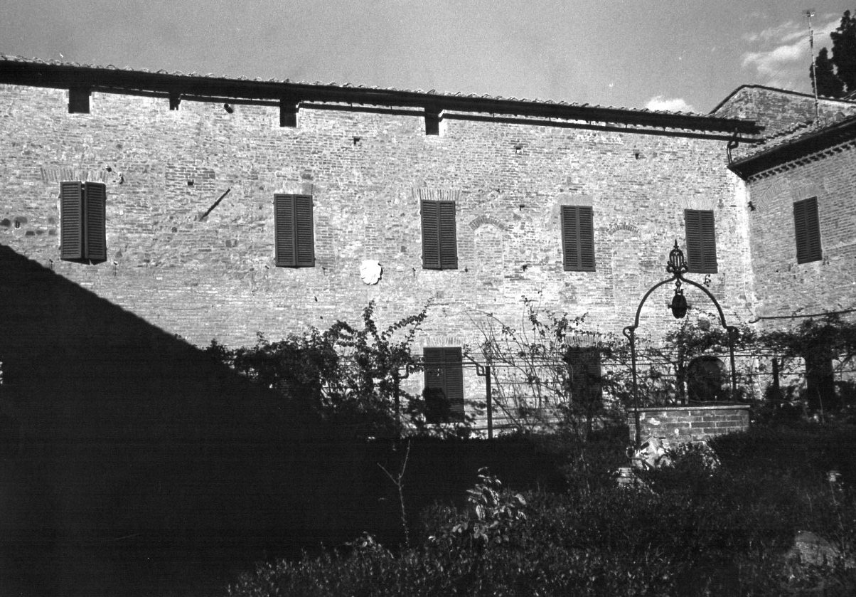 VILLA DI MONTECCHIO EX CONVENTO DI S. MARIA MADDALENA (convento, agostiniano) - Siena (SI) 