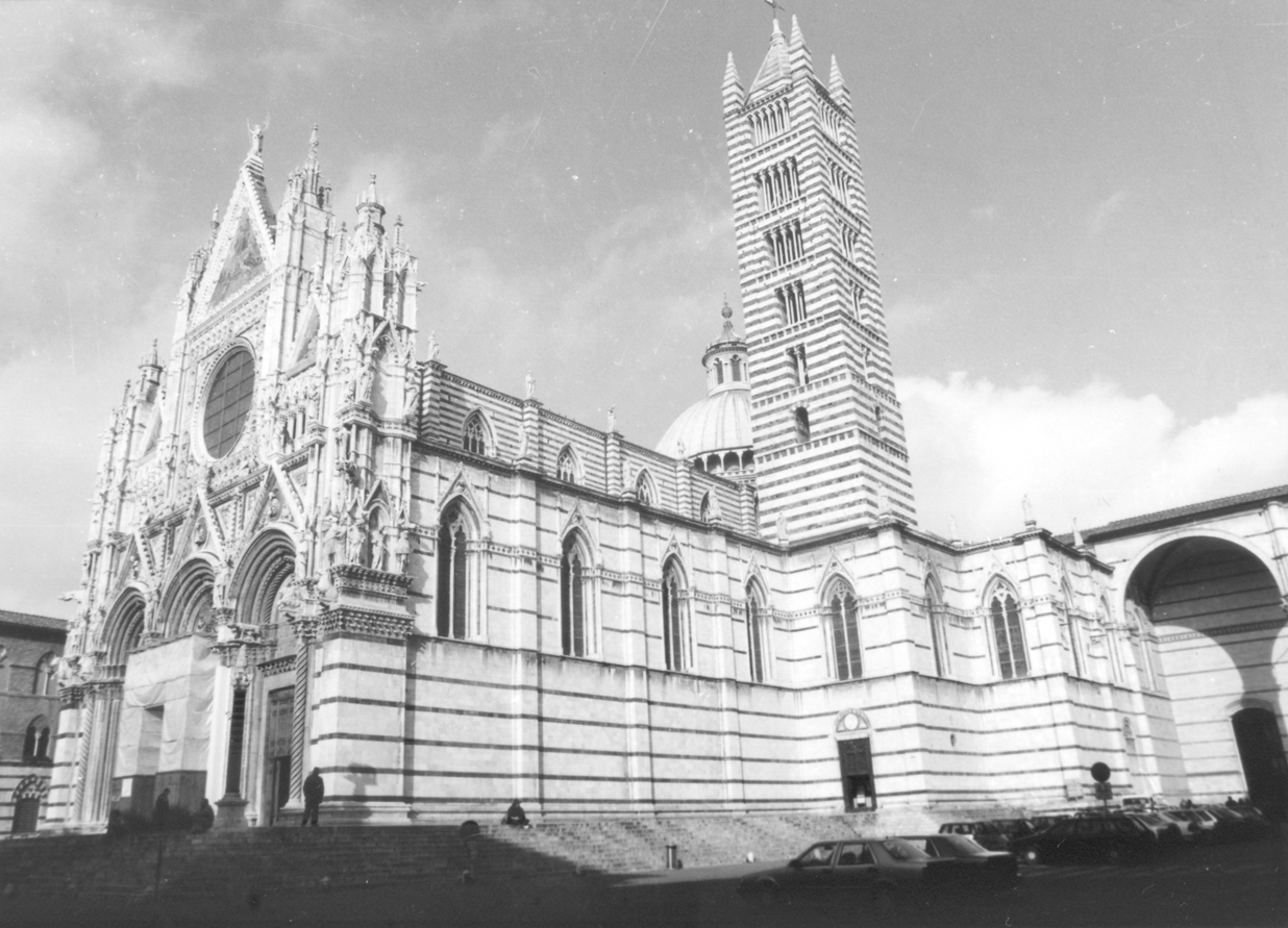 Duomo: Cattedrale di Santa Maria Assunta (chiesa, cattedrale) - Siena (SI)  <br>Condizioni d'uso: <a class='link-esterno' href='https://docs.italia.it/italia/icdp/icdp-pnd-circolazione-riuso-docs/it/v1.0-giugno-2022/testo-etichetta-BCS.html' target='_bcs'>Beni Culturali Standard (BCS)</a>