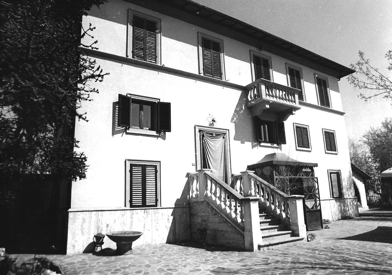 Villa "il Poggio" con preesistenze medievali in Strada di Certosa (villa, signorile) - Siena (SI) 