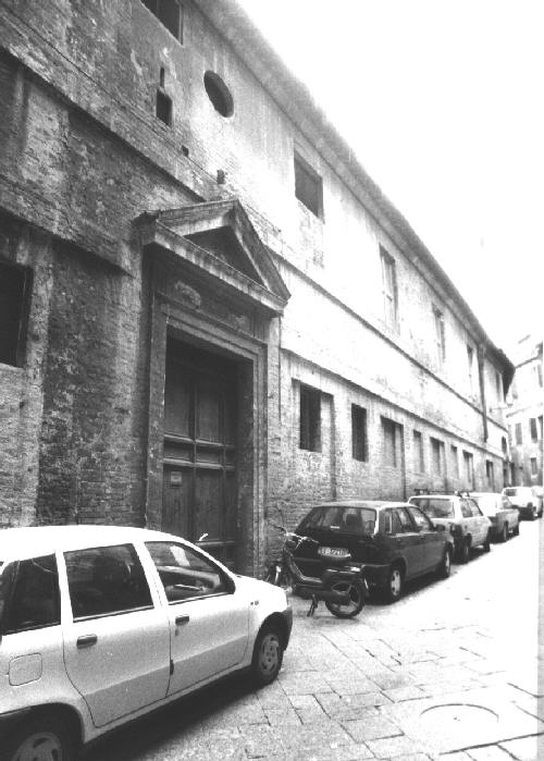 CASE DELLA CONFRATERNITA DEI SS. GIOVANNINO E GENNARO (casa, in linea) - Siena (SI) 