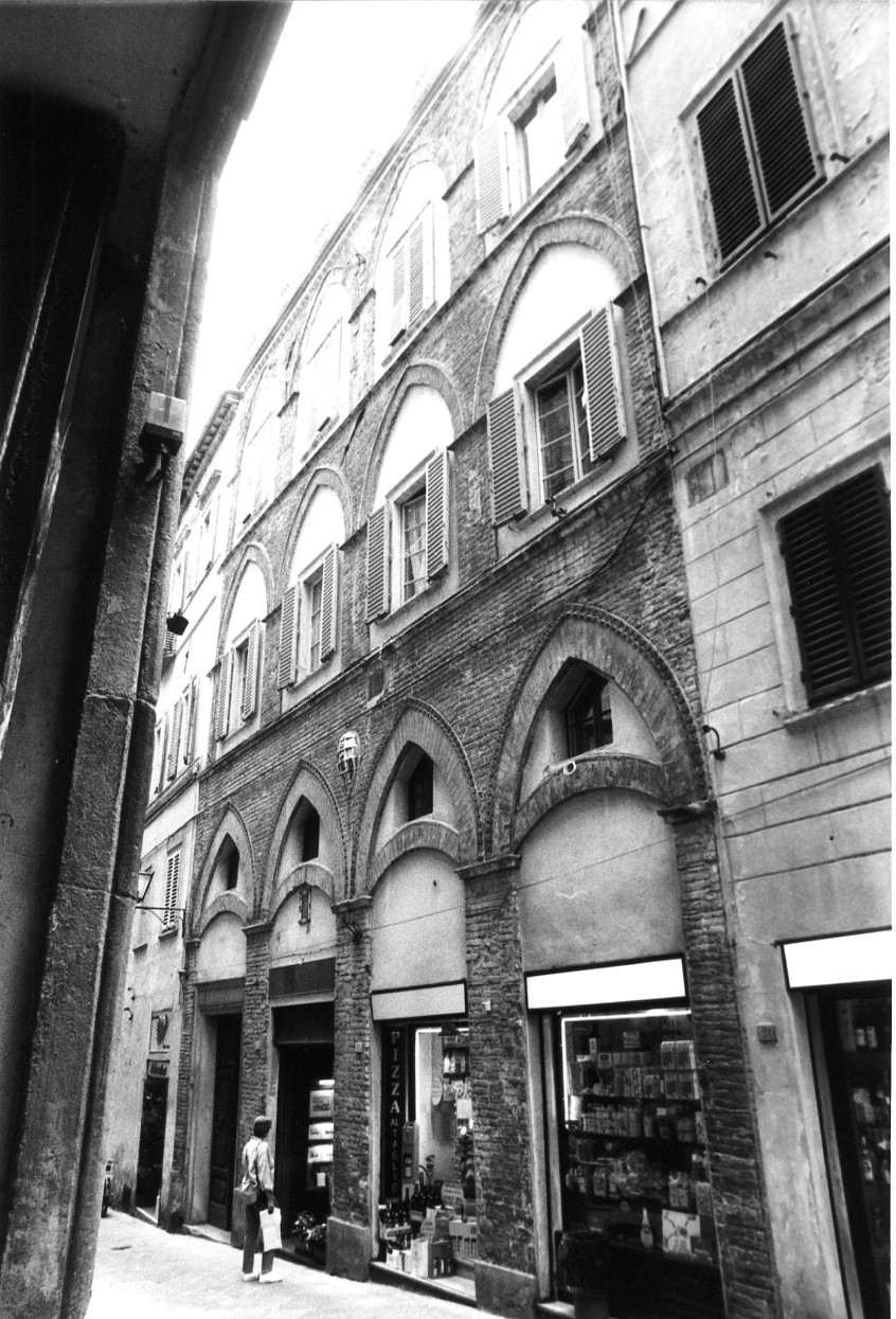 Palazzo Ciani in Via dei Pellegrini (palazzo, nobiliare) - Siena (SI) 