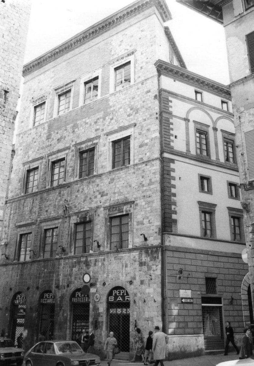 Palazzo Borghesi ai Quattro Cantoni (palazzo, nobiliare) - Siena (SI) 