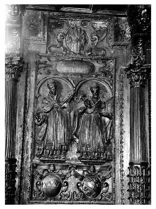 Papi Clemente VI e sant'Urbano V (rilievo) - ambito napoletano (prima metà sec. XVII)