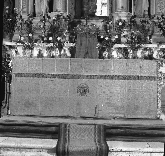 paliotto - a pannello piano - manifattura italiana (fine/ inizio Secc. XVII/ XVIII)