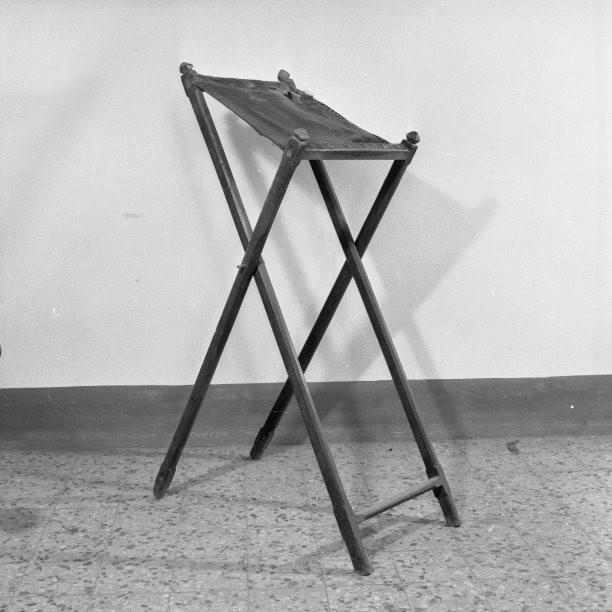 leggio pieghevole - bottega senese (sec. XIX)