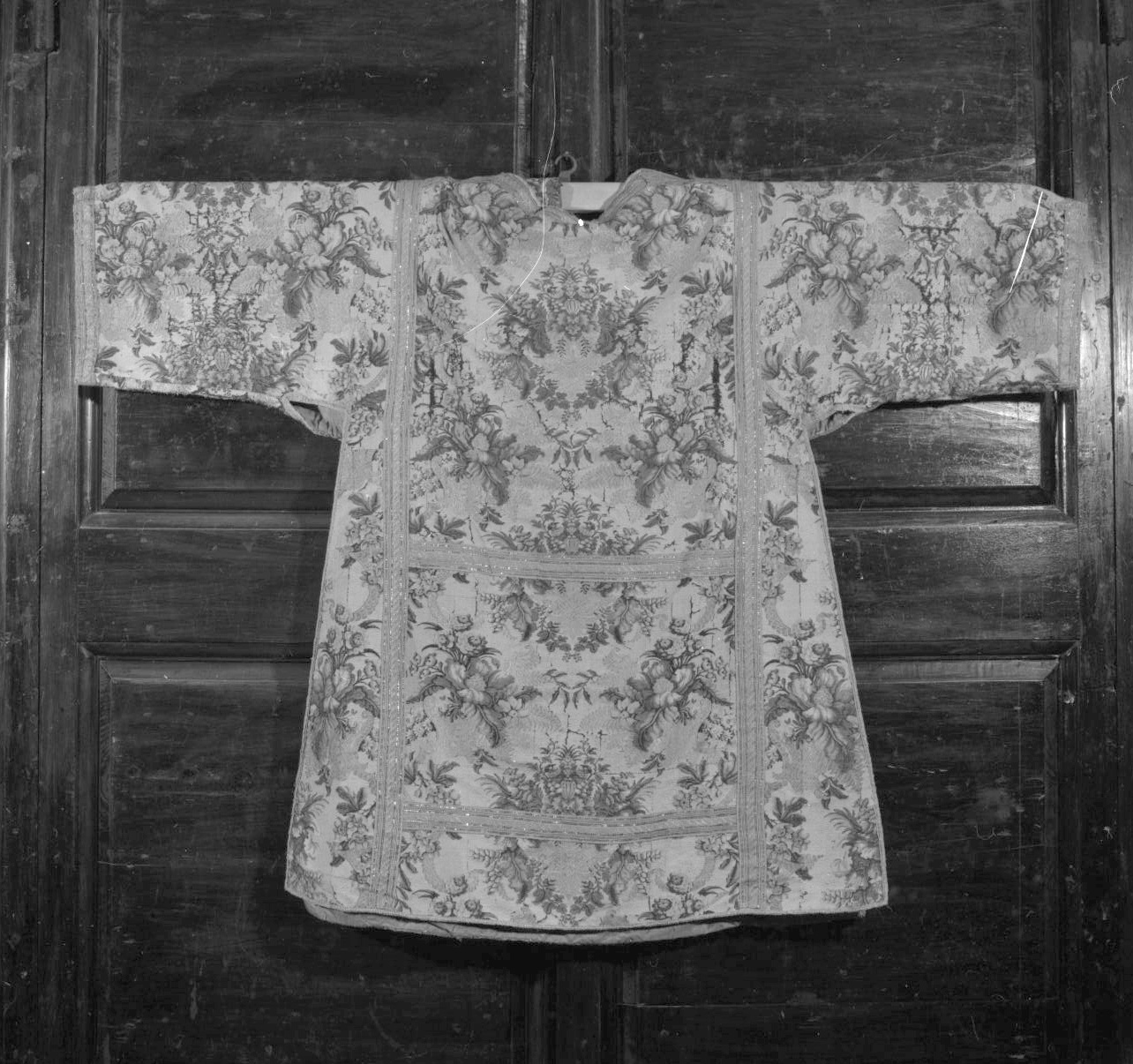 tonacella, serie - manifattura italiana (sec. XVIII)