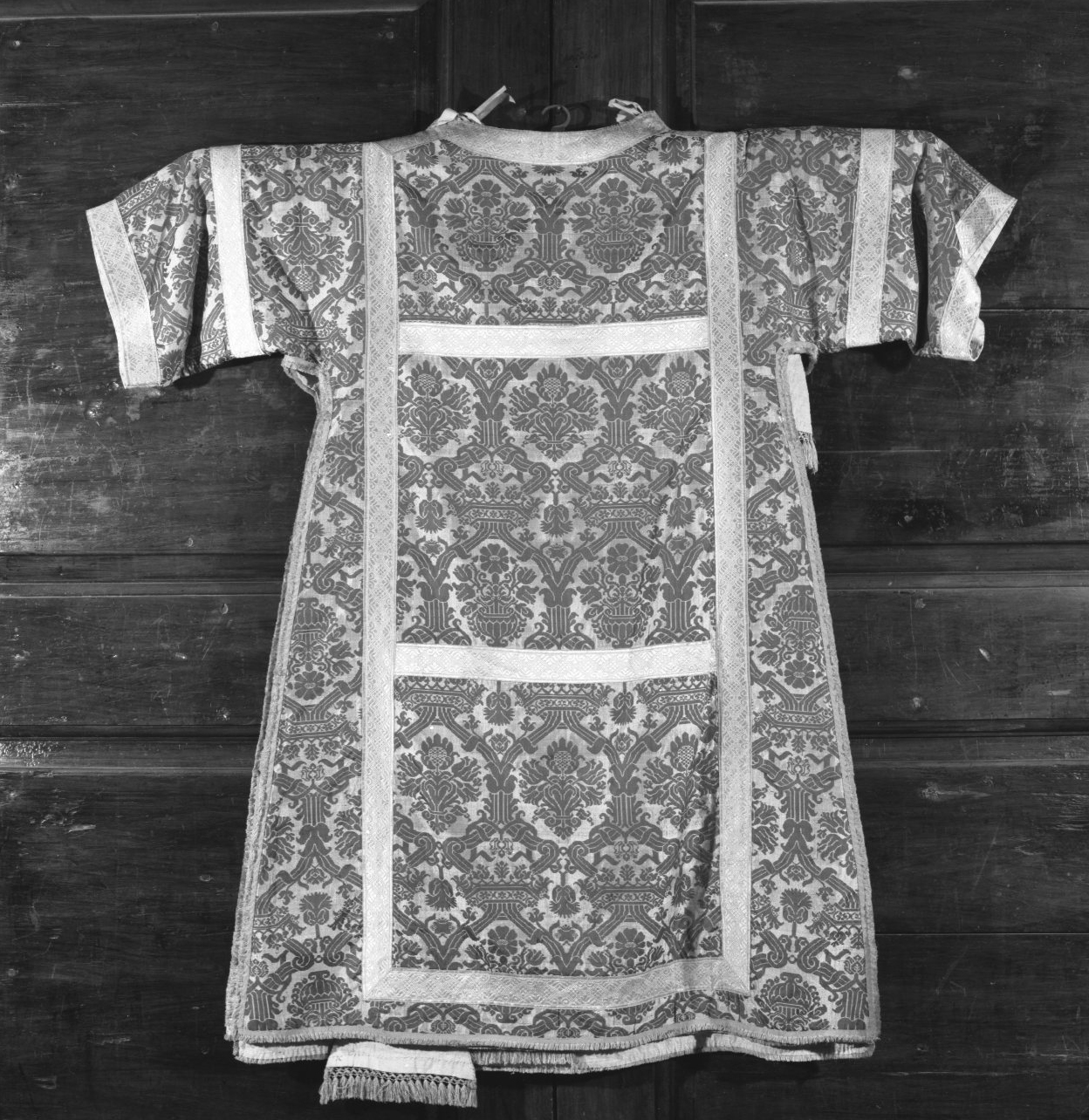 tonacella, serie - manifattura italiana (fine/ inizio secc. XVII/ XVIII)