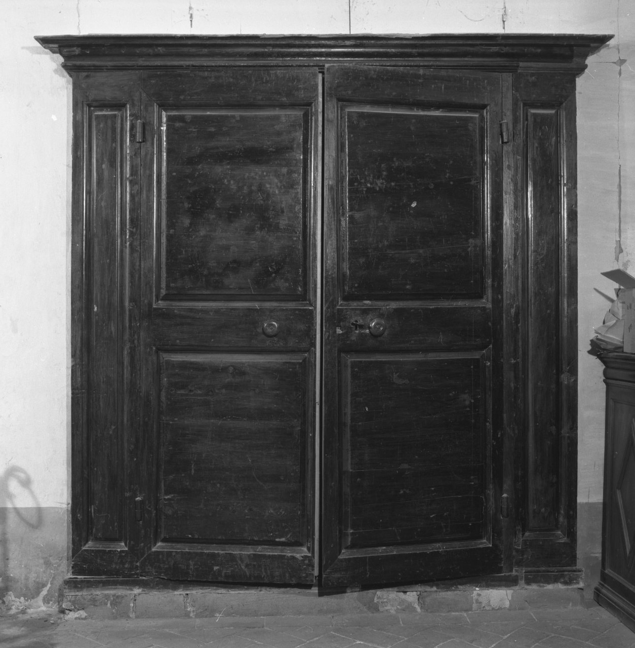 armadio - a muro - bottega senese (sec. XVII)