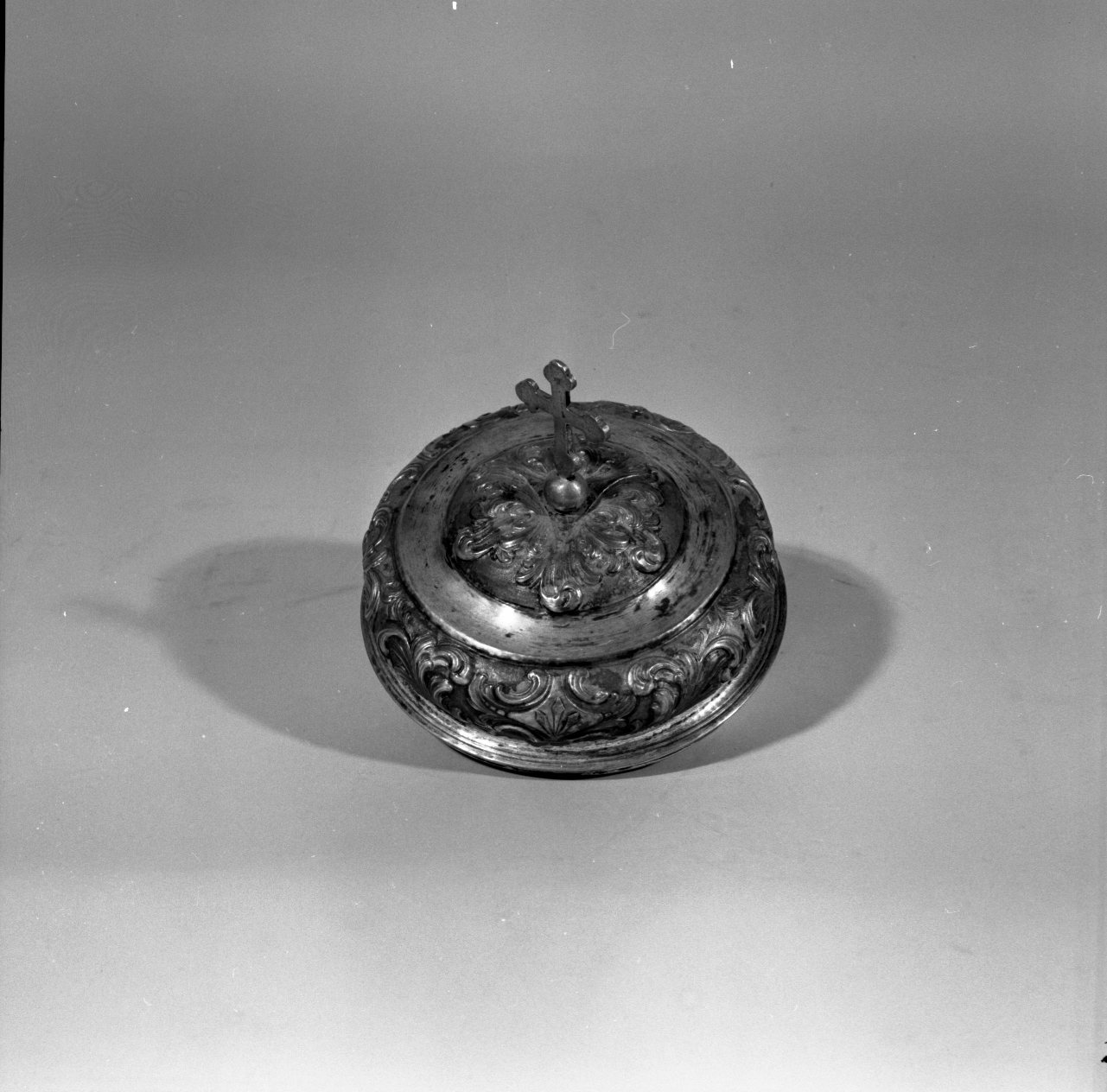 coperchio di pisside - bottega toscana (fine/ inizio secc. XVII/ XVIII)