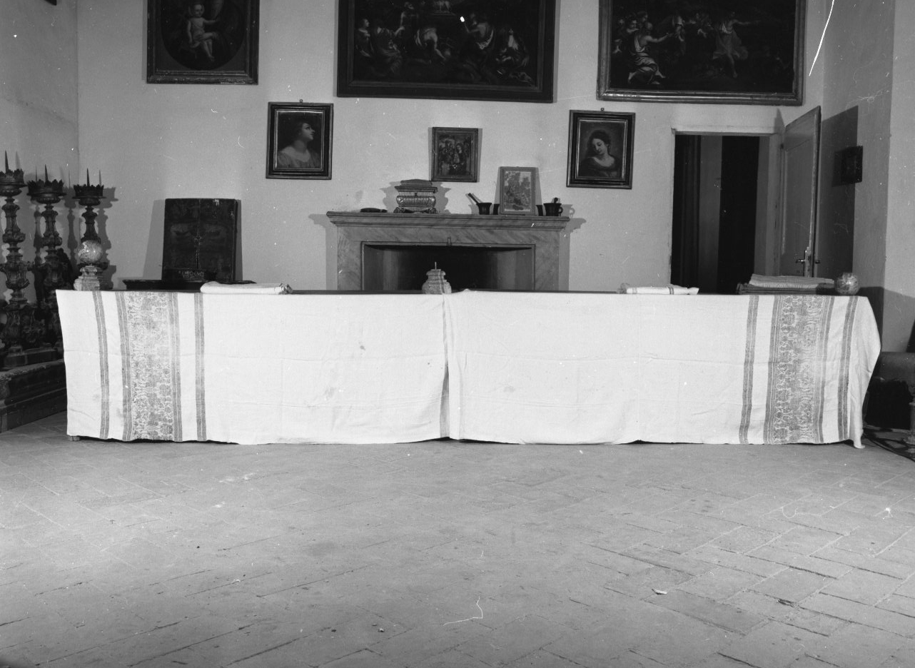 scena di caccia (tovaglia) - manifattura umbra (fine/ inizio secc. XV/ XVI)