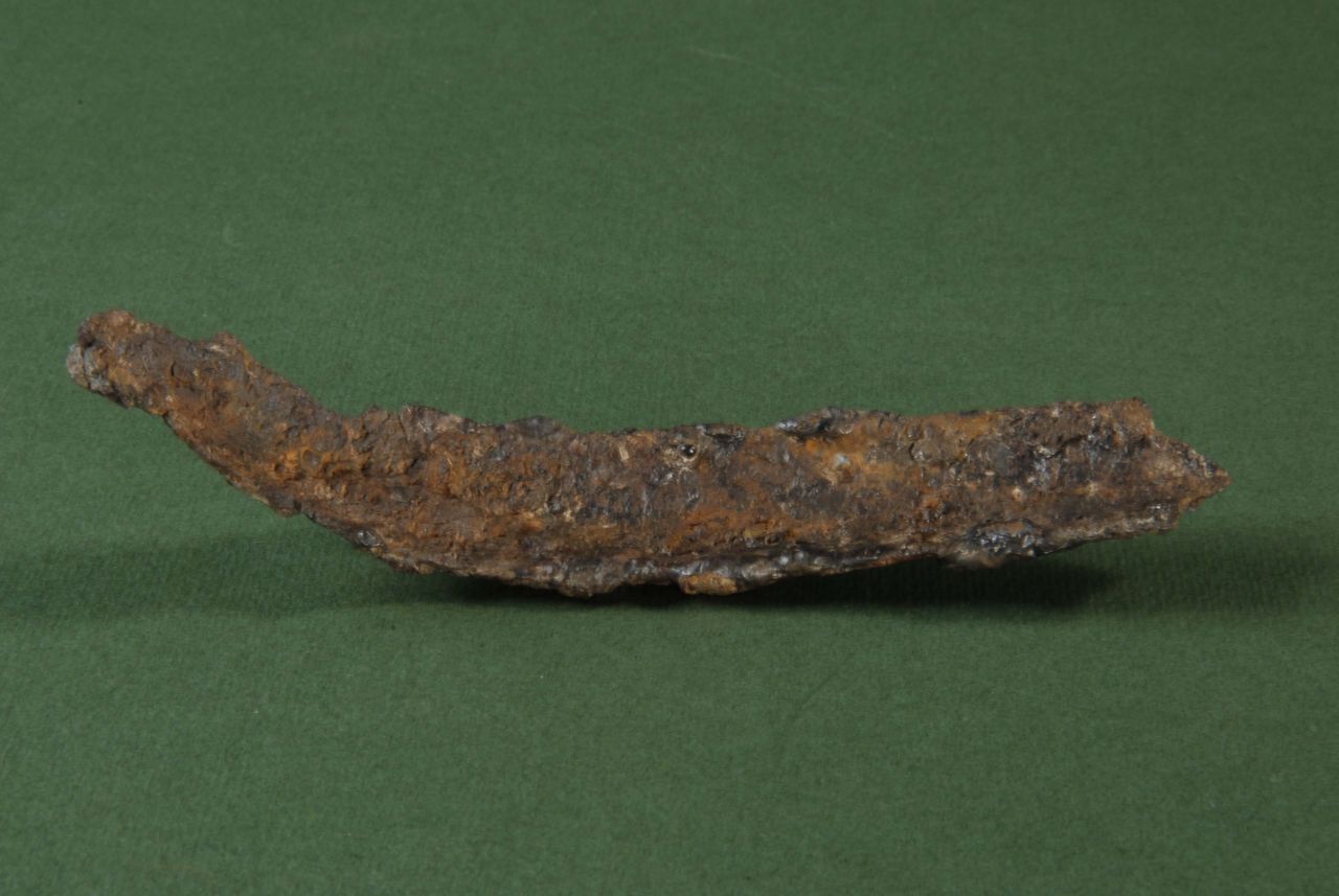 strigile/ frammento (secc. III-II a.C)