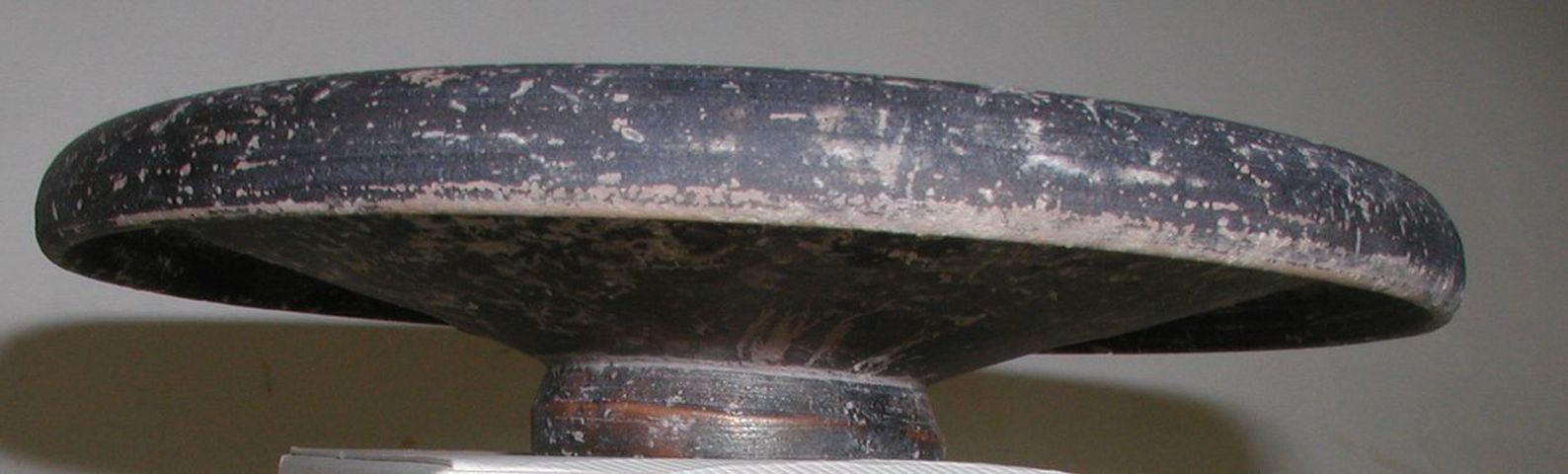 piatto a pesce (secc. III - II a.C)