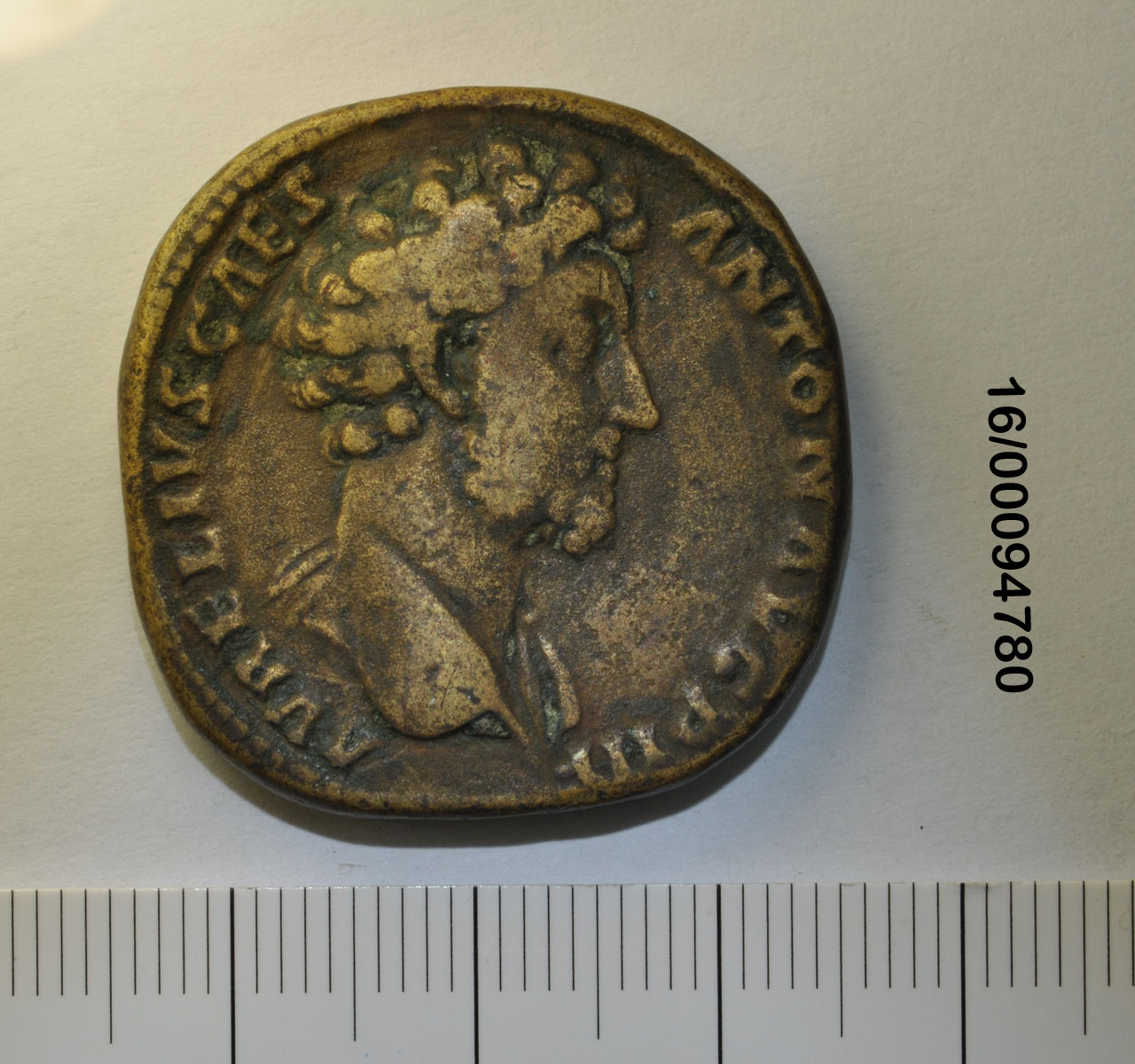 moneta - sesterzio (Eta' degli Antonini)