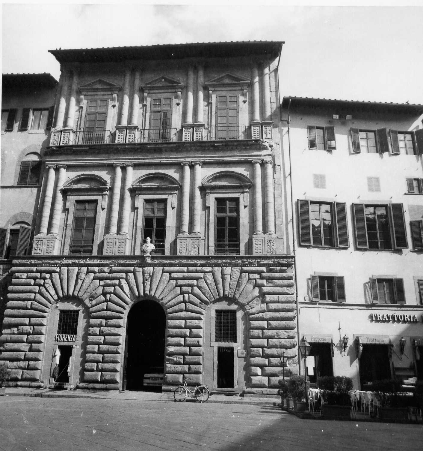 Palazzo Uguccioni (palazzo, signorile) - Firenze (FI)  (XVI, metà)