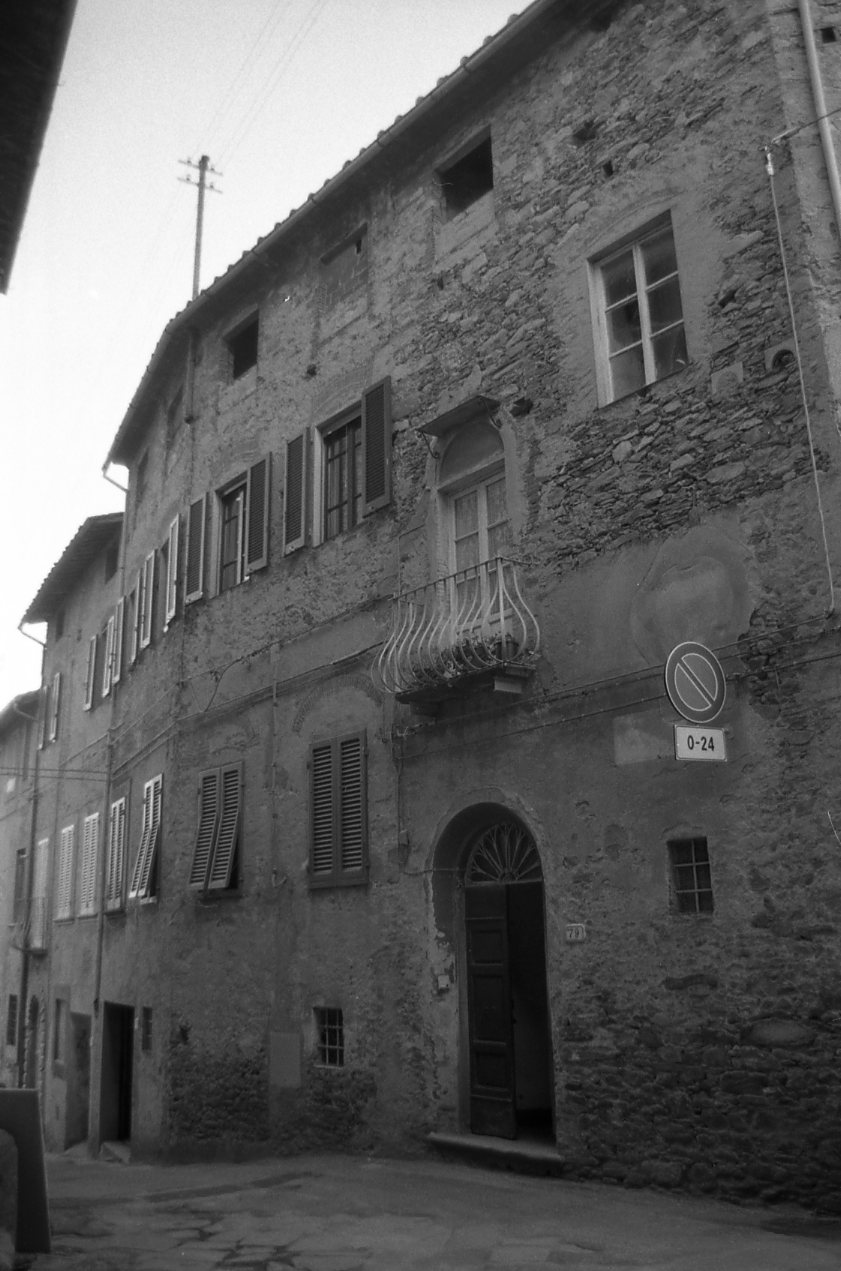Palazzo Barbieri, Serafini, Valdiserra (palazzo, residenziale) - Buti (PI) 