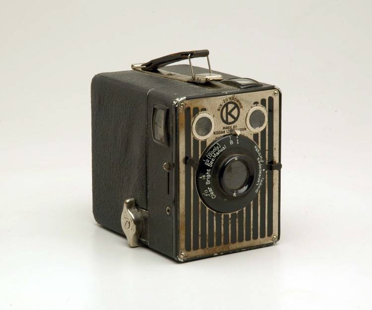 Fotocamera, box 6x9 - Kodak - UK (secondo quarto XX sec)