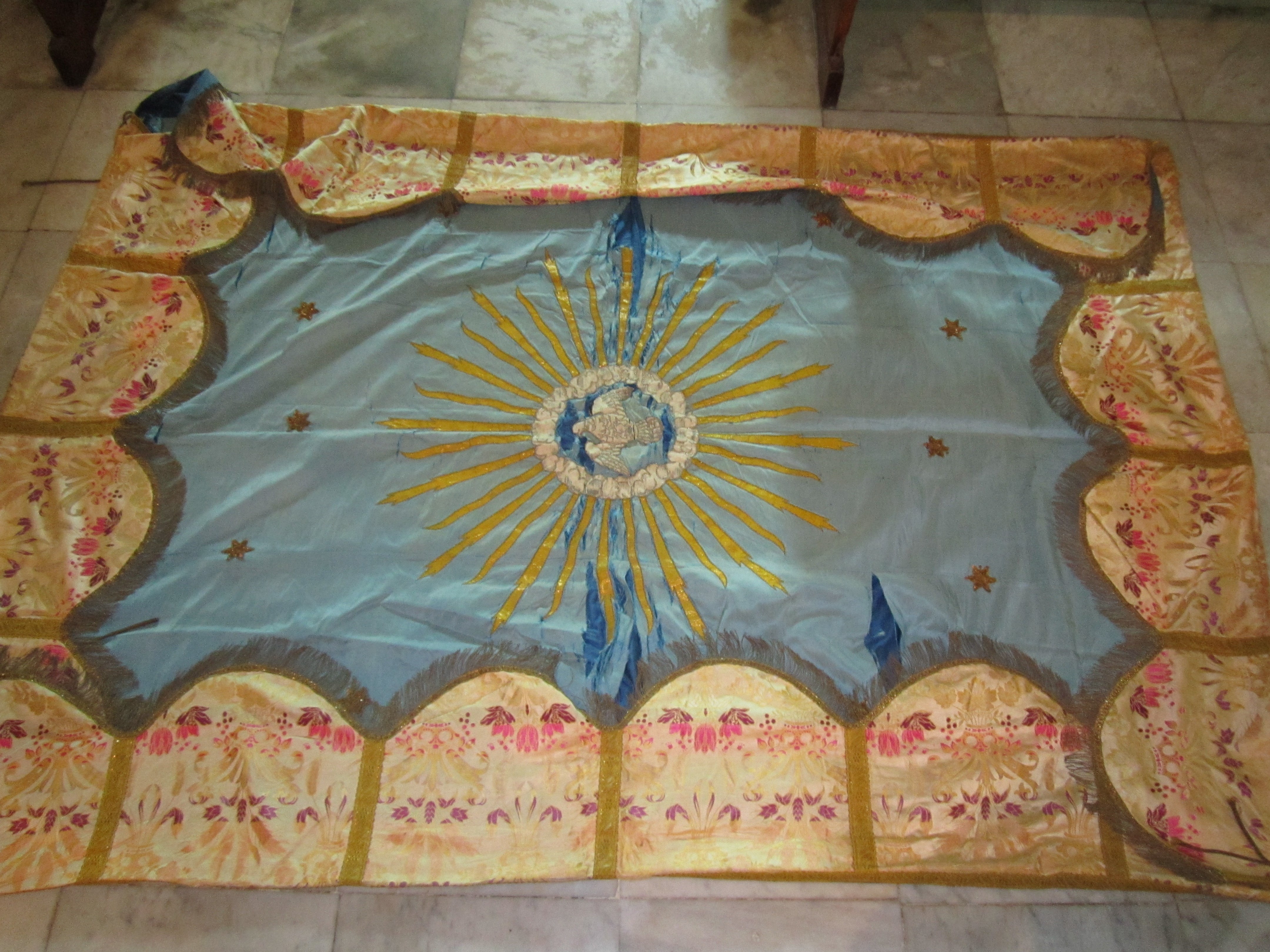 Baldacchino processionale