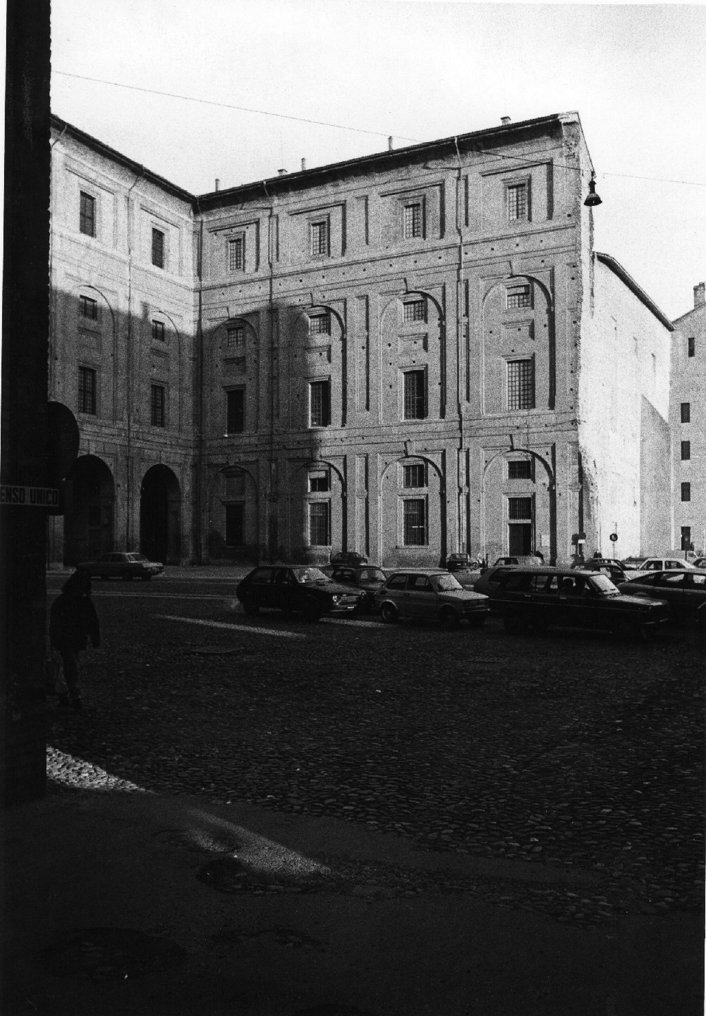 Palazzo della Pilotta (palazzo) - Parma (PR)  <br>Condizioni d'uso: <a class='link-esterno' href='https://docs.italia.it/italia/icdp/icdp-pnd-circolazione-riuso-docs/it/v1.0-giugno-2022/testo-etichetta-BCS.html' target='_bcs'>Beni Culturali Standard (BCS)</a>
