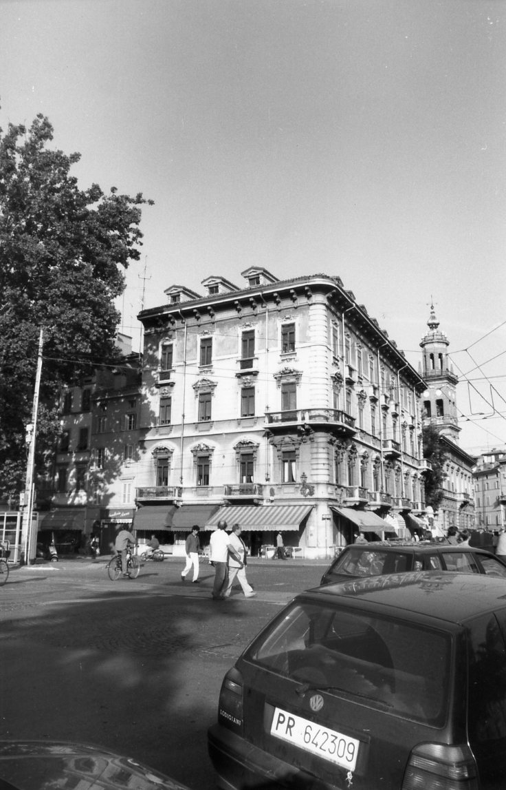 Palazzo Marchesi (palazzo) - Parma (PR)  (sec. XX, prima metà)