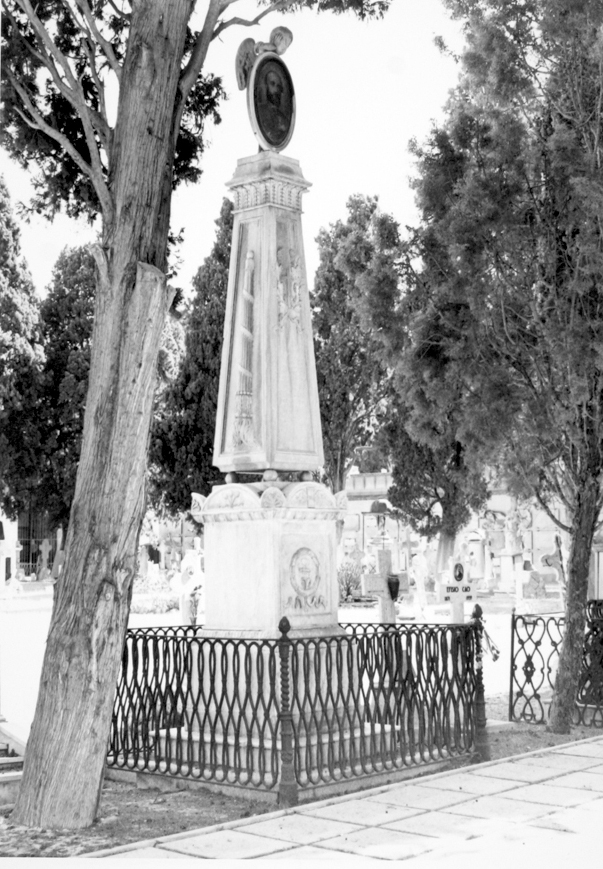 Attilio serpieri-cinzica serpieri (monumento funebre, insieme)