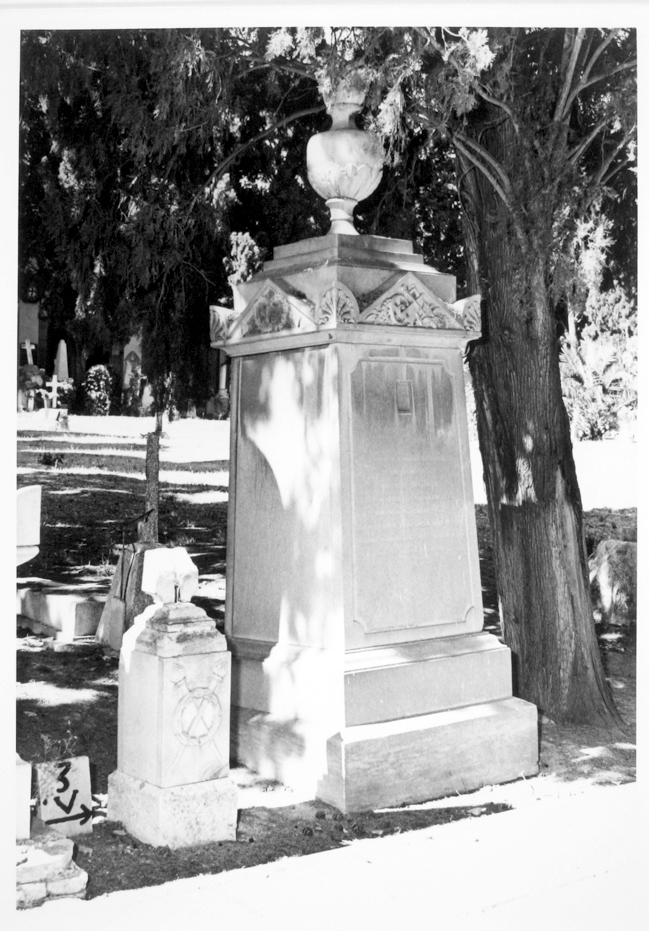 Camillo giovanni flecchia (monumento funebre)