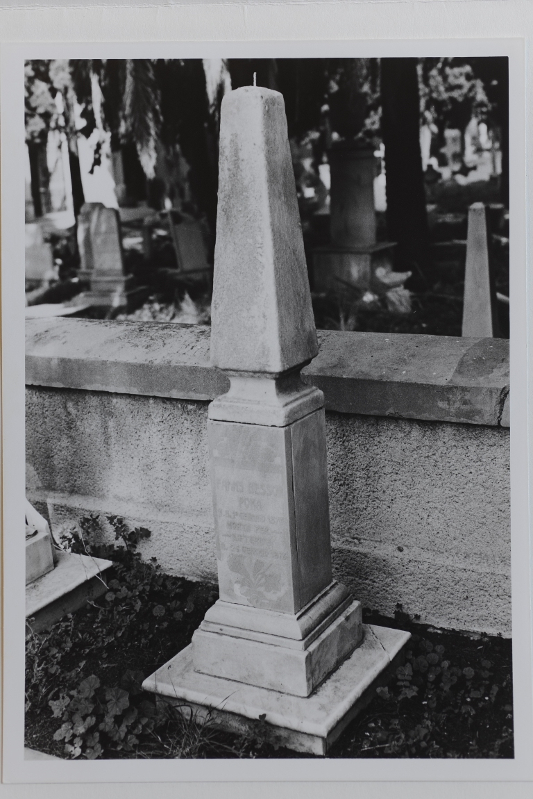Fanny besson poma (monumento funebre)