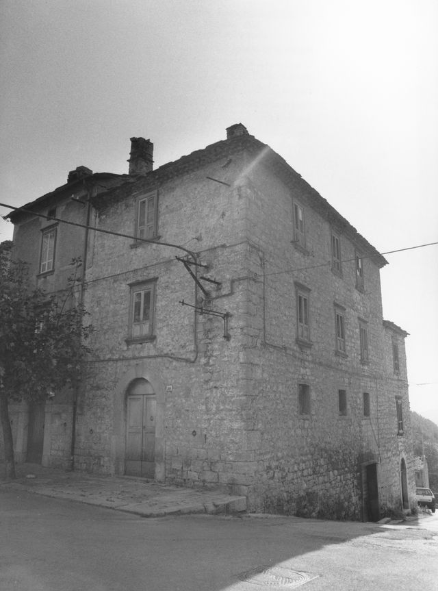 casa, a schiera - Agnone (IS) 