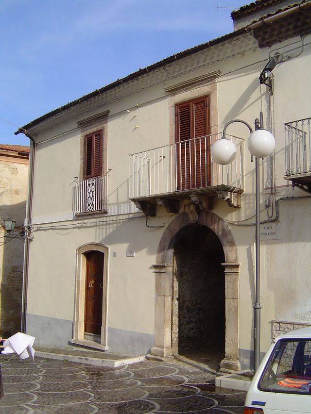 Palazzo Potalivo (palazzo, signorile, plurifamiliare) - Acquaviva Collecroce (CB) 