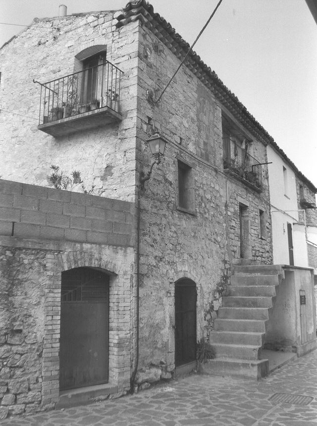 Casa Piccoli-Ferrara (casa, a schiera, bifamiliare) - Montemitro (CB) 