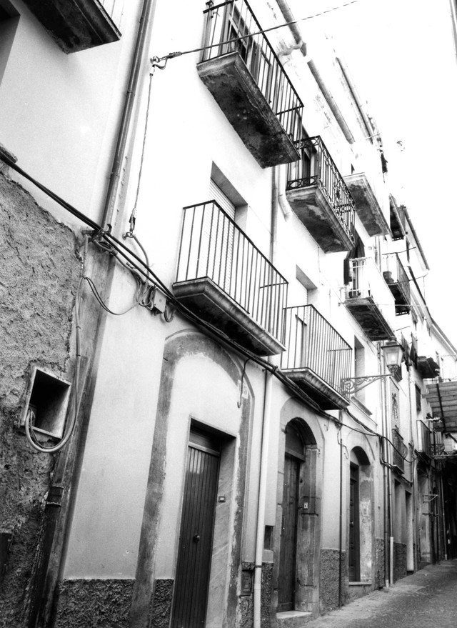 palazzo Di Castro-Di Lonardo (palazzo, gentilizio) - Isernia (IS) 