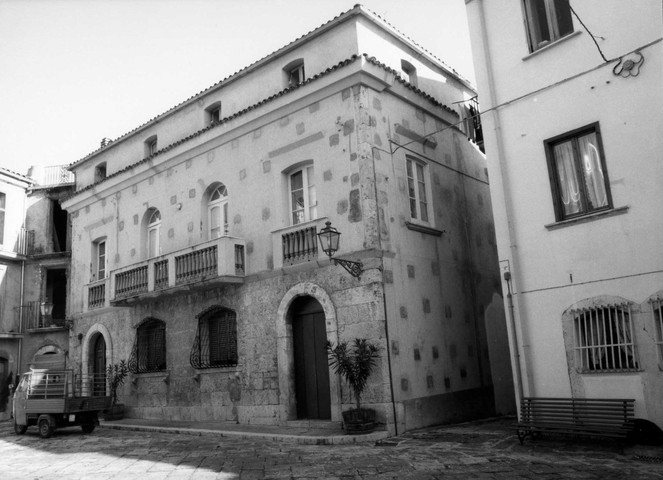 palazzo Iannelli (palazzo, signorile) - Isernia (IS) 