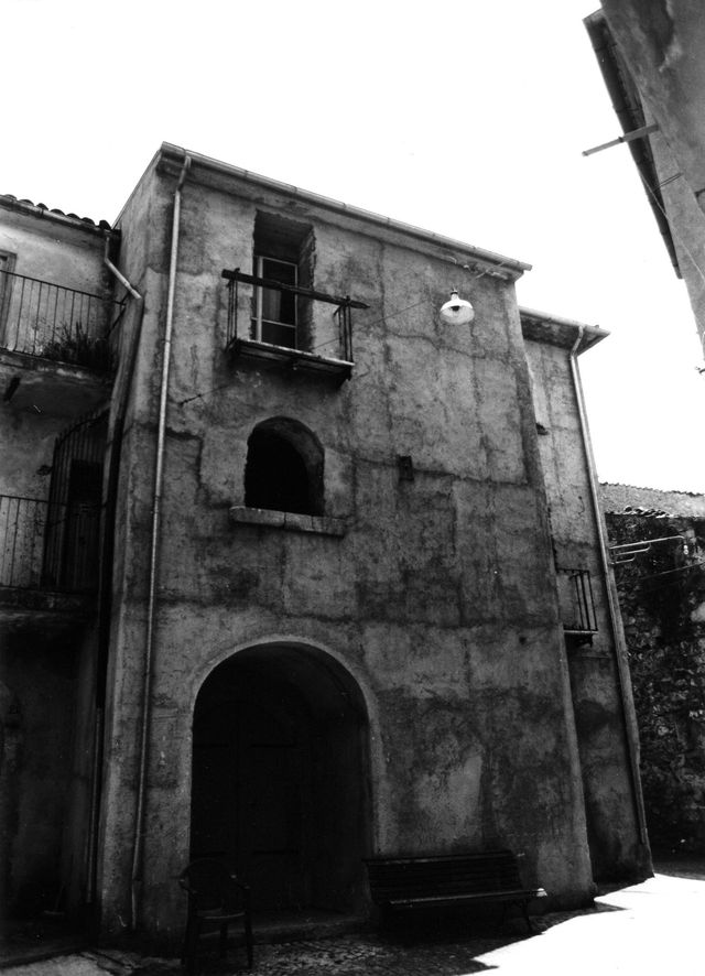 casa, a blocco - Fornelli (IS) 