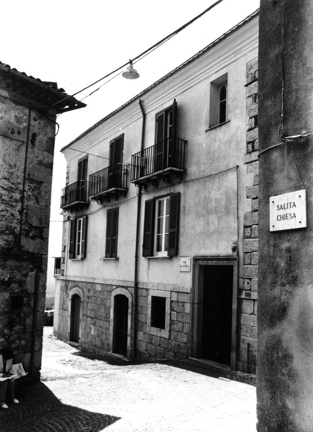 palazzo, gentilizio - Fornelli (IS) 