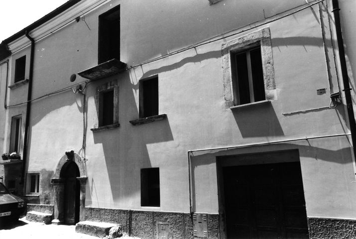 palazzo, plurifamiliare - Fornelli (IS) 