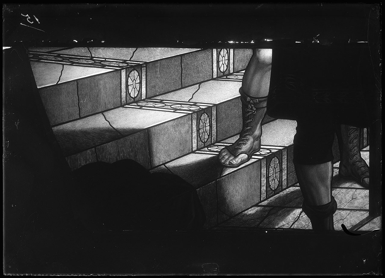 L0492 (negativo) di studio di vetrate artistiche Moretti-Caselli (fine/ inizio XX/ XXI)