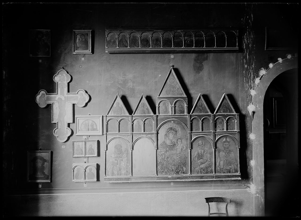 L0527 (negativo) di studio di vetrate artistiche Moretti-Caselli (fine/ inizio XX/ XXI)