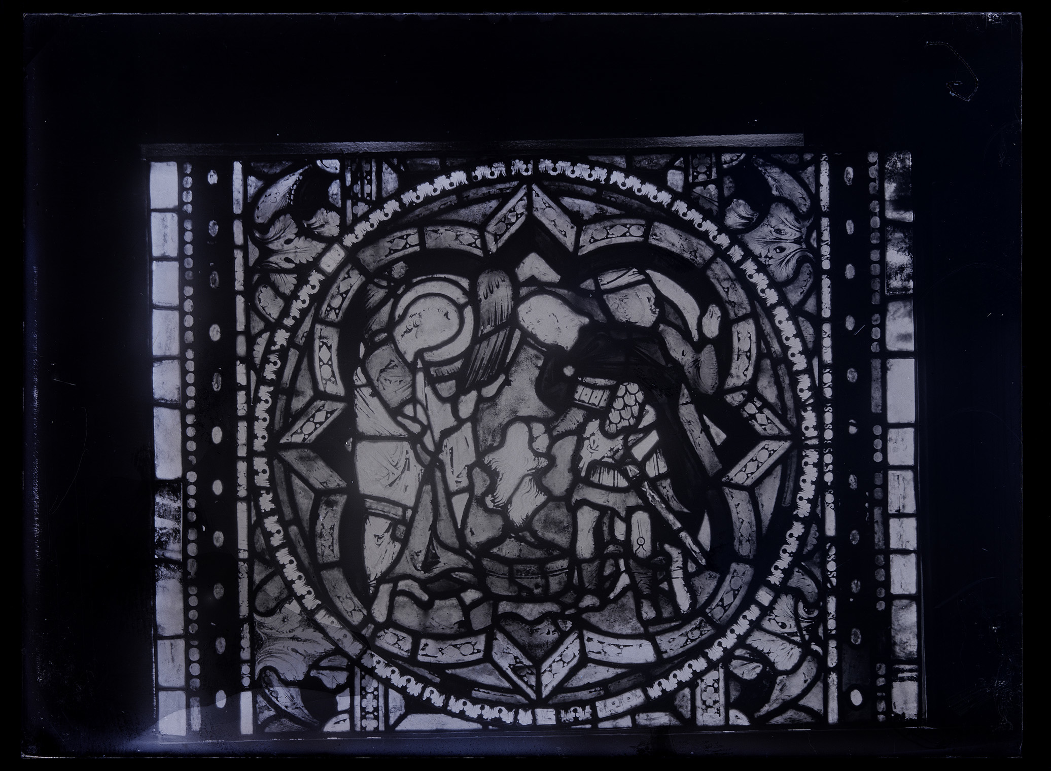 L0639 (negativo) di studio di vetrate artistiche Moretti-Caselli (fine/ inizio XX/ XXI)