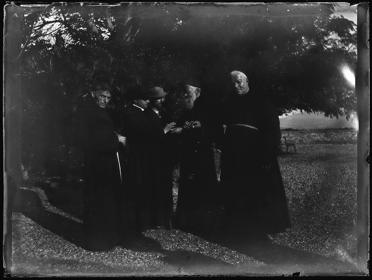 L0932 (negativo) di studio di vetrate artistiche Moretti-Caselli (fine/ inizio XX/ XXI)